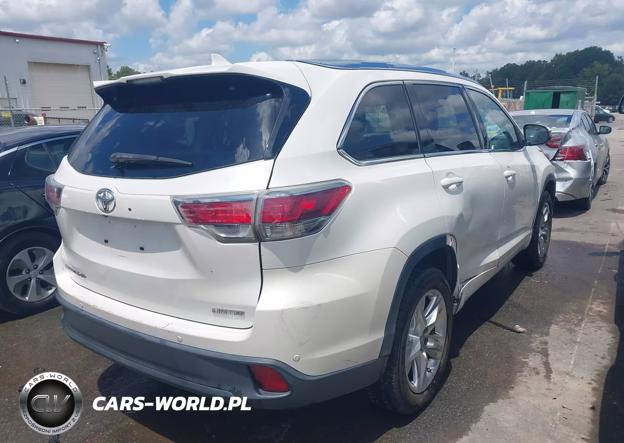 2015 Toyota Highlander Limited V6 VIN:5TDYKRFHXFS093792 - 4