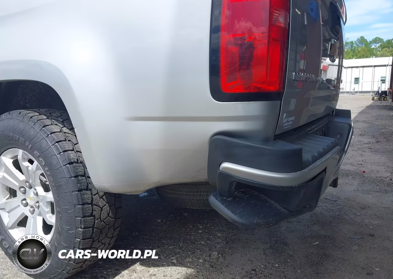 2018 Chevrolet Colorado Lt VIN:1GCGTCEN8J1315989 - 19