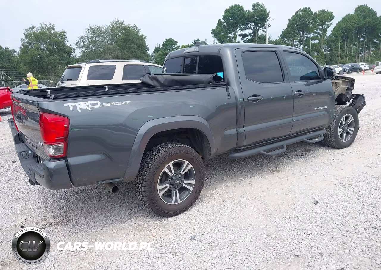 2016 Toyota Tacoma Trd Sport VIN:3TMBZ5DN9GM003844 - 4
