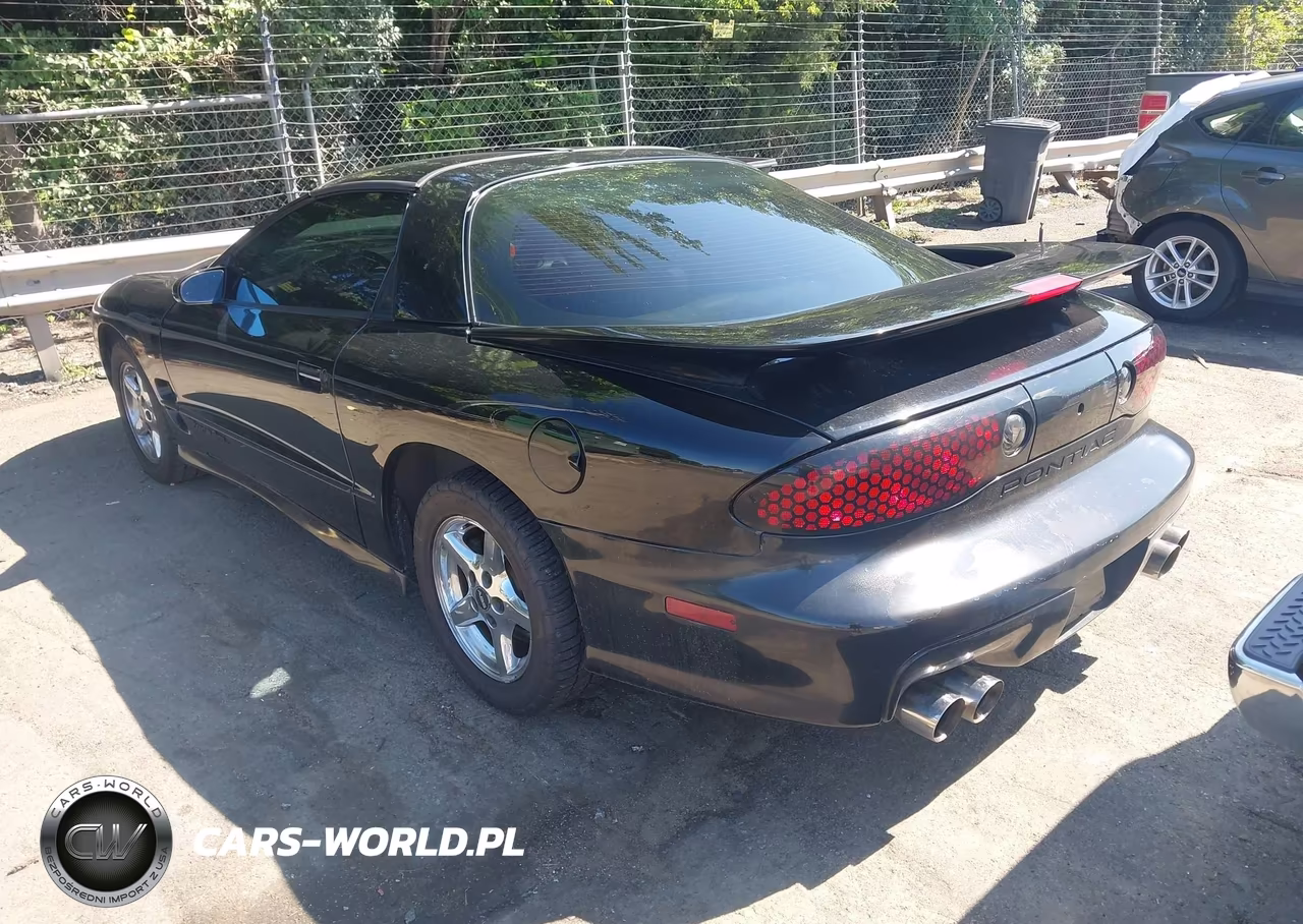 1998 Pontiac Firebird Trans Am VIN:2G2FV22GXW2213423 - 3