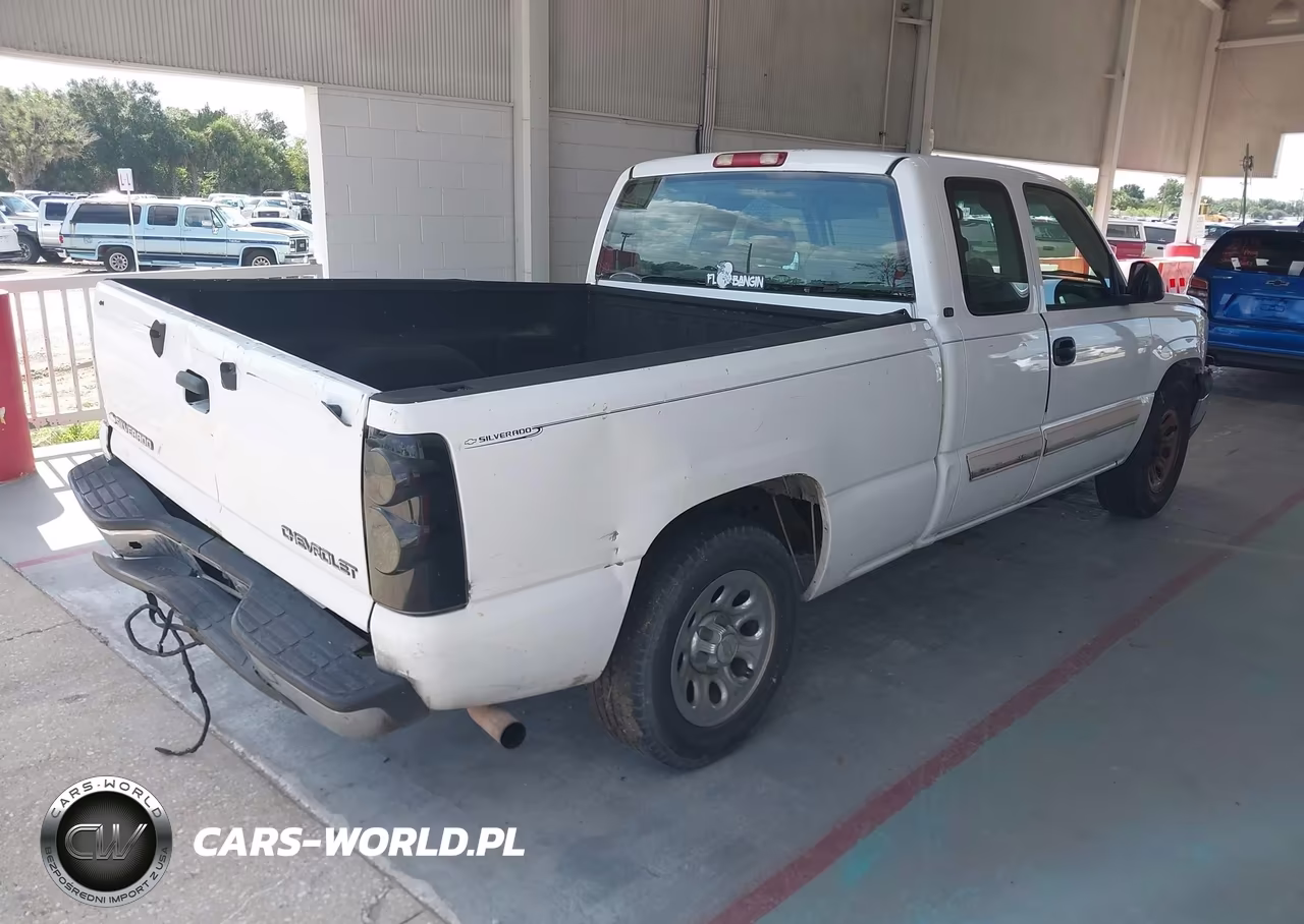 2005 Chevrolet Silverado 1500 Ls VIN:1GCEC19X35Z296458 - 4