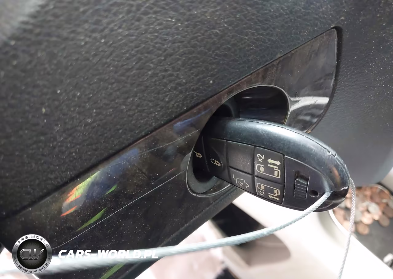 2011 Dodge Grand Caravan Crew VIN:2D4RN5DG1BR663179 - 11