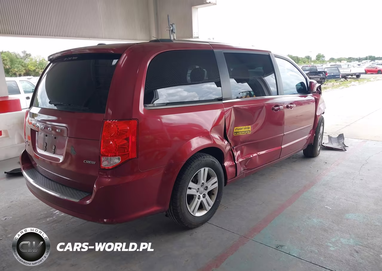 2011 Dodge Grand Caravan Crew VIN:2D4RN5DG1BR663179 - 4