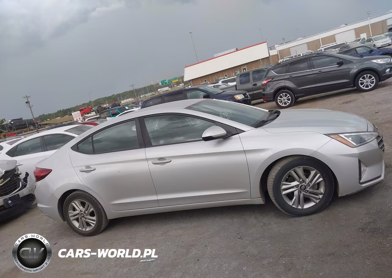 2019 Hyundai Elantra Sel VIN:5NPD84LFXKH480443 - 13