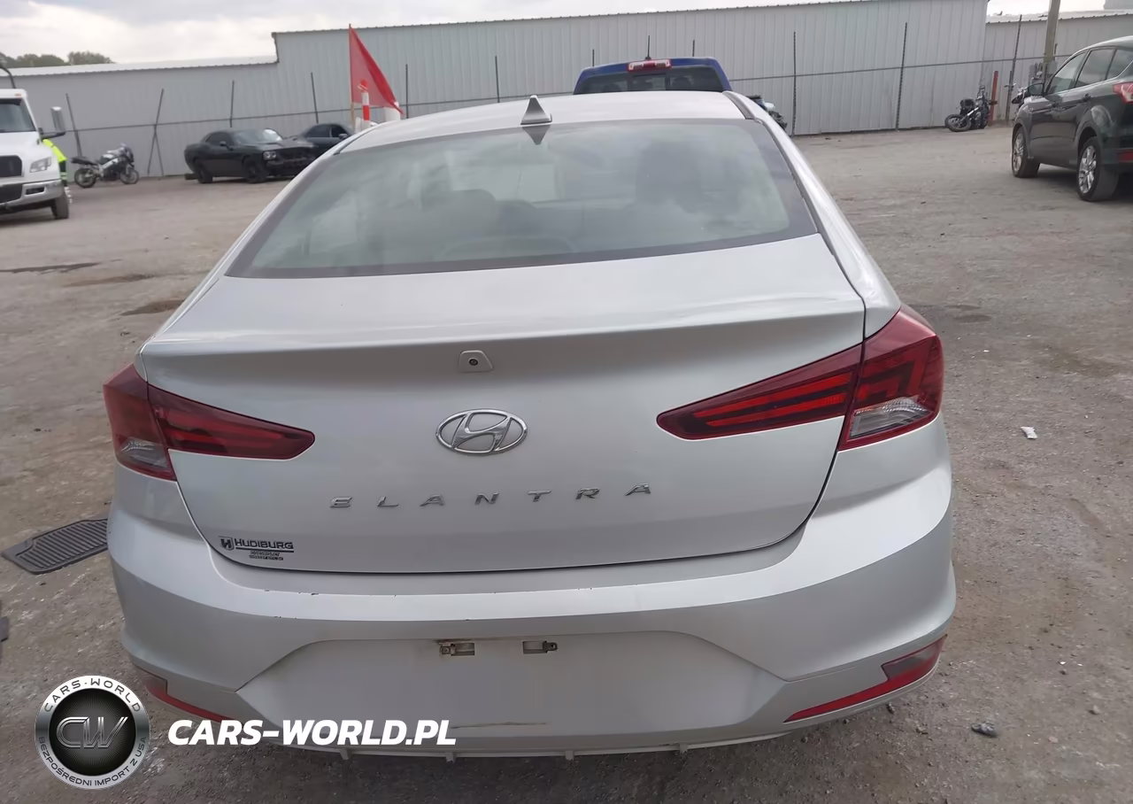 2019 Hyundai Elantra Sel VIN:5NPD84LFXKH480443 - 16