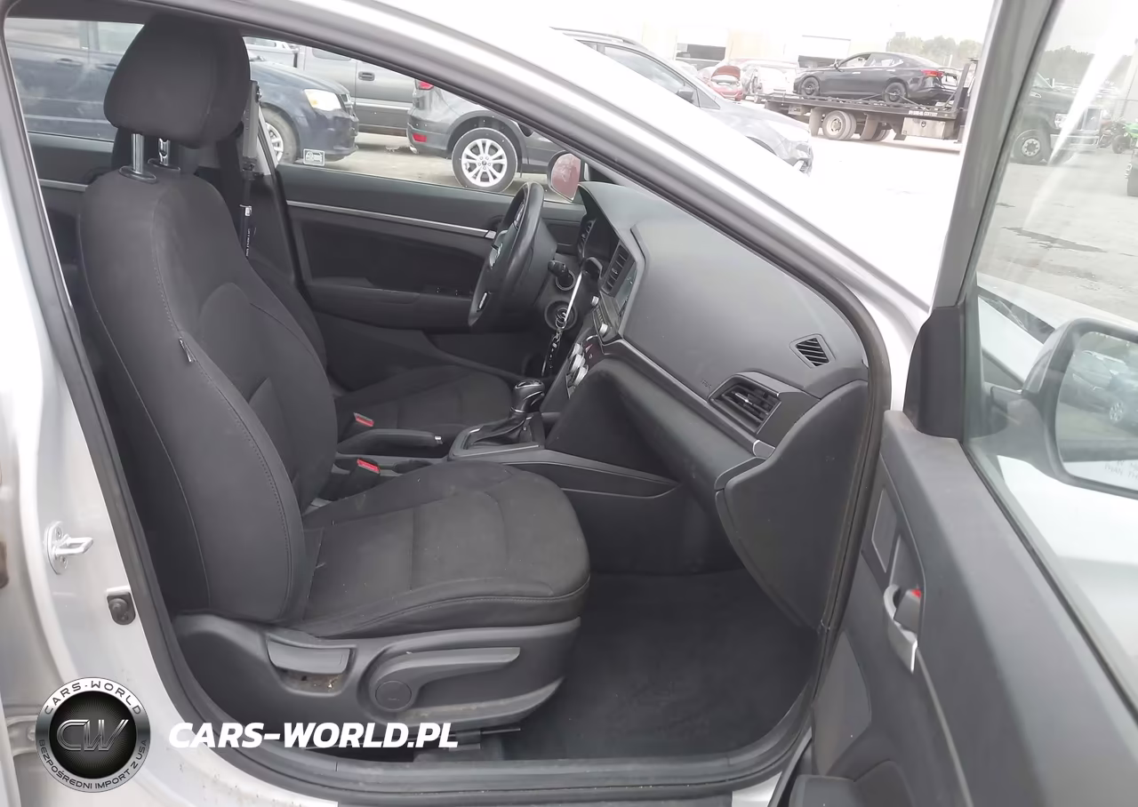 2019 Hyundai Elantra Sel VIN:5NPD84LFXKH480443 - 5