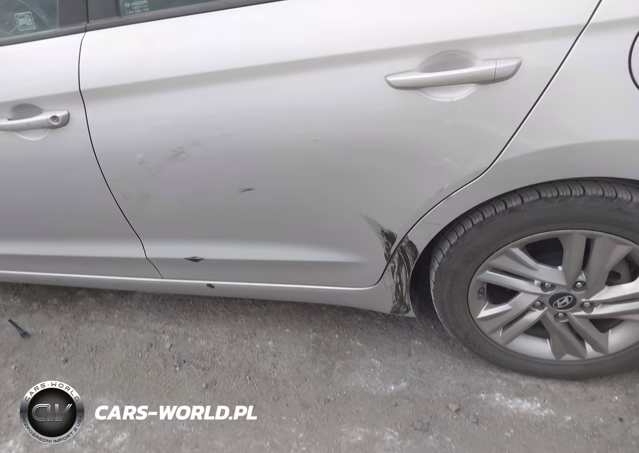 2019 Hyundai Elantra Sel VIN:5NPD84LFXKH480443 - 6