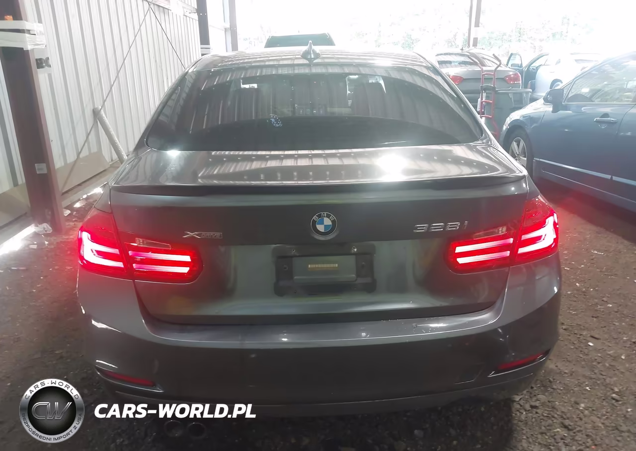 2015 BMW 328I xDrive VIN:WBA3B3G55FNR86841 - 17