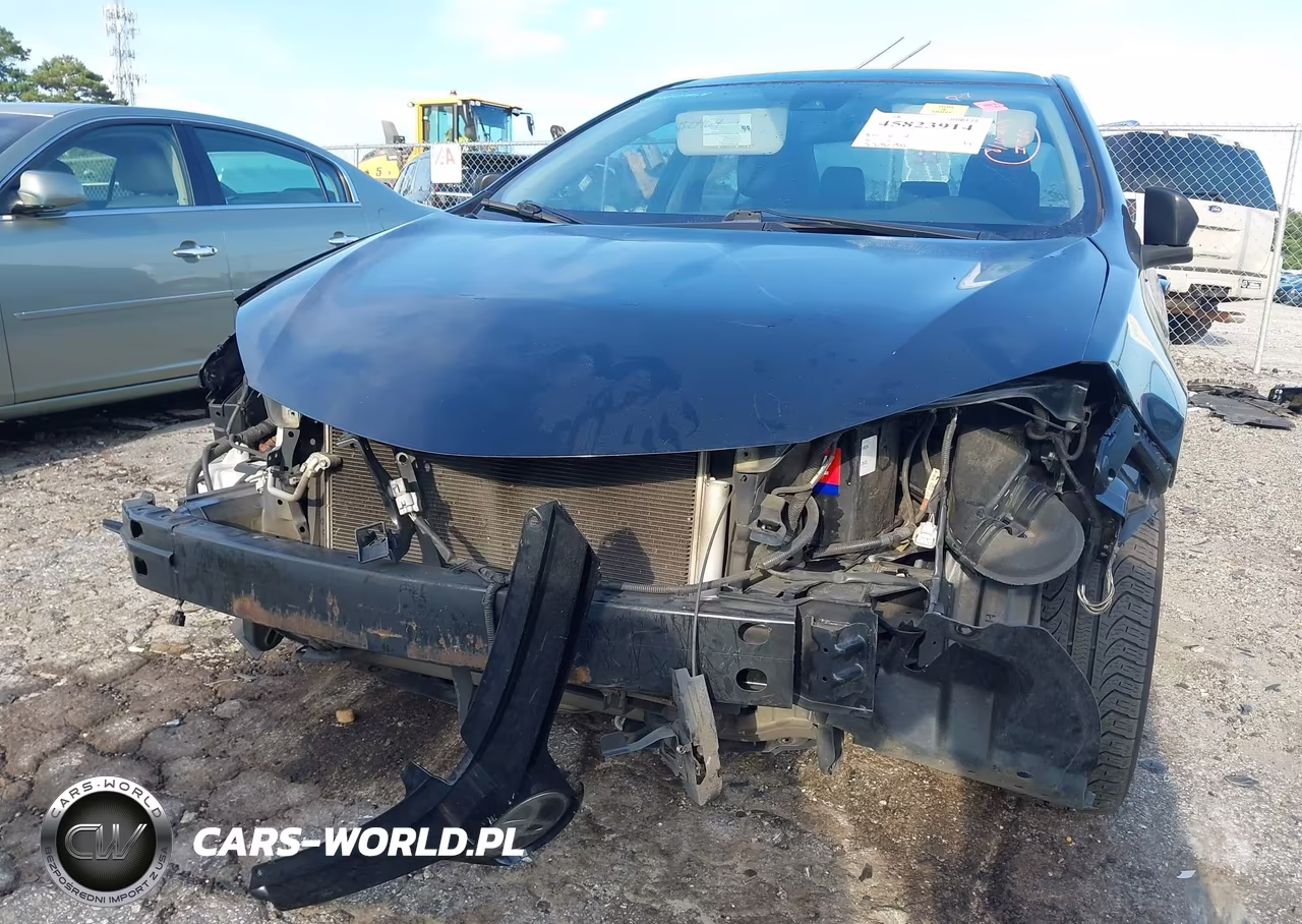 2018 Toyota Corolla Le VIN:2T1BURHE4JC100384 - 6