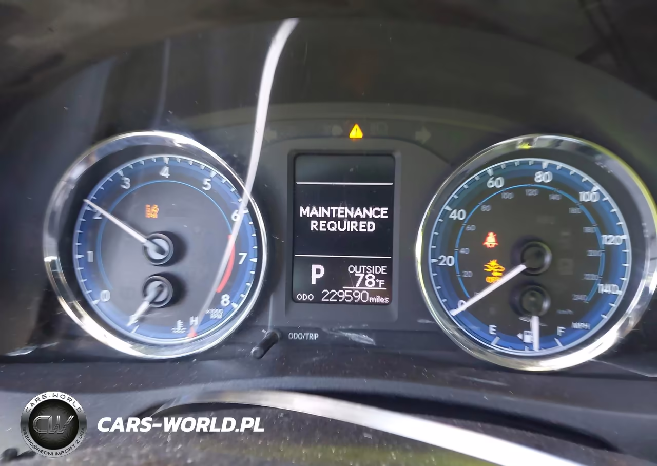 2018 Toyota Corolla Le VIN:2T1BURHE4JC100384 - 7