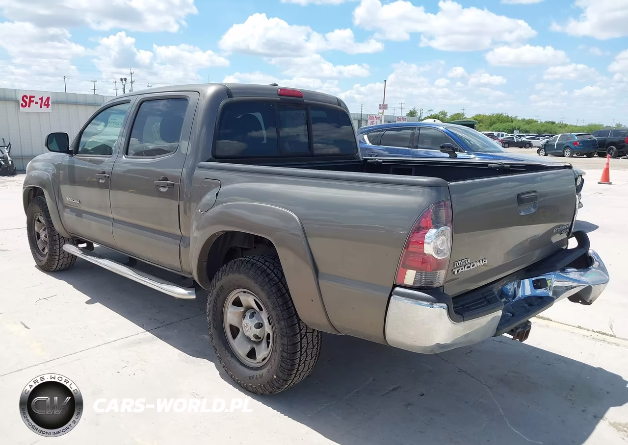 2011 Toyota Tacoma Prerunner VIN:5TFJX4GNXBX004608 - 3