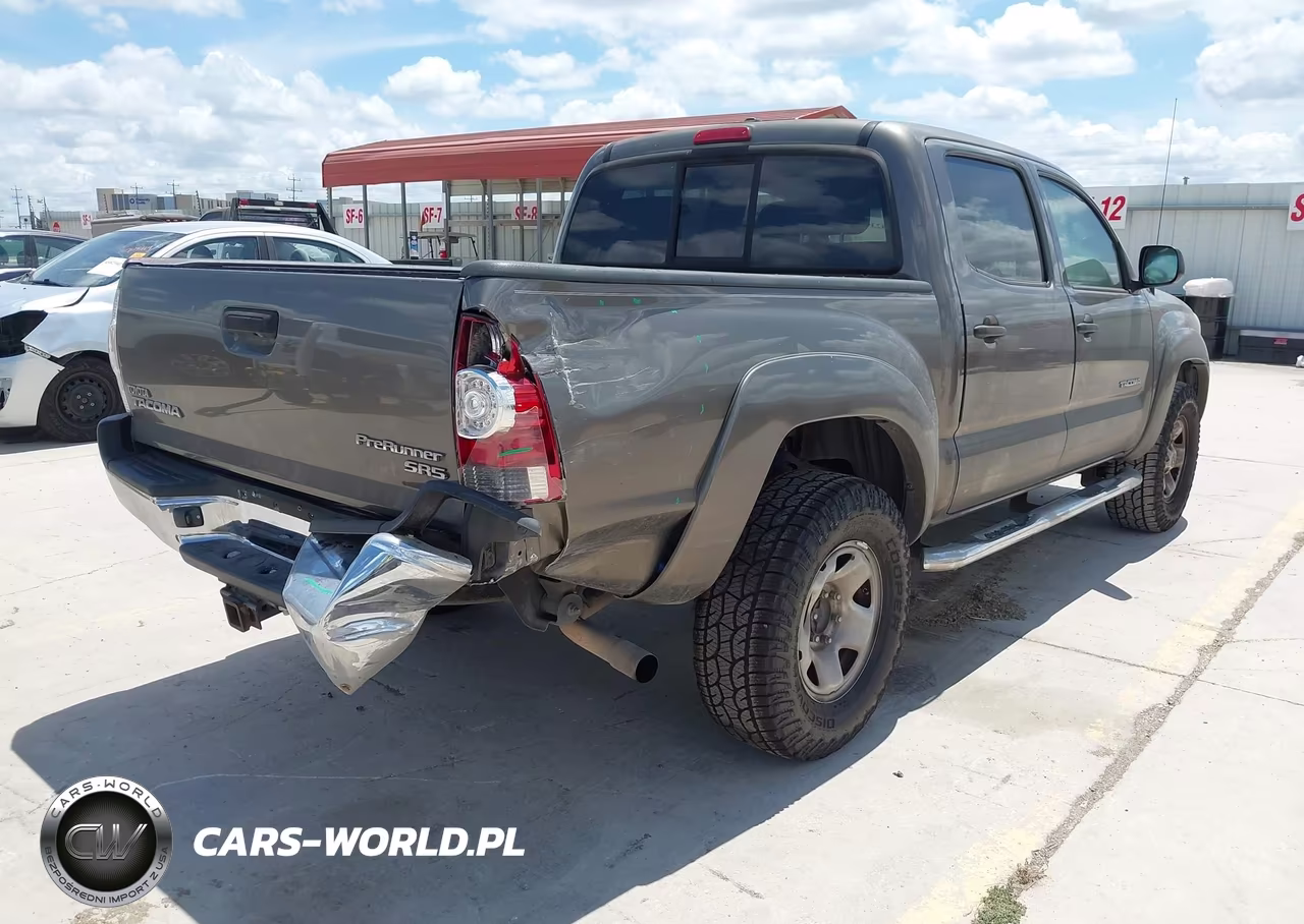 2011 Toyota Tacoma Prerunner VIN:5TFJX4GNXBX004608 - 4