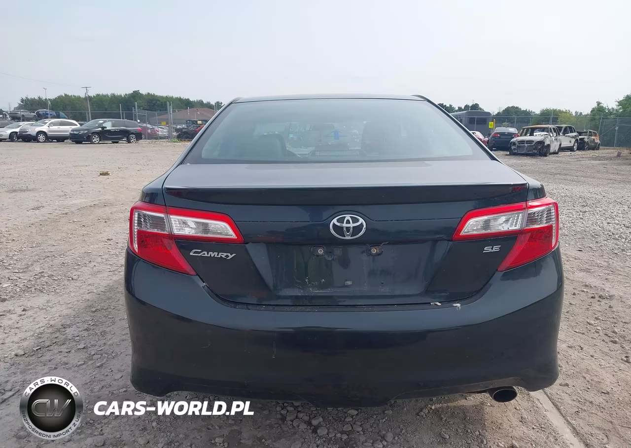 2014 Toyota Camry Se VIN:4T1BF1FK8EU316165 - 16