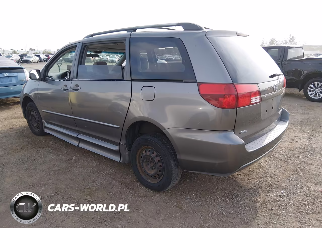 2005 Toyota Sienna Le VIN:5TDZA23C35S224258 - 3
