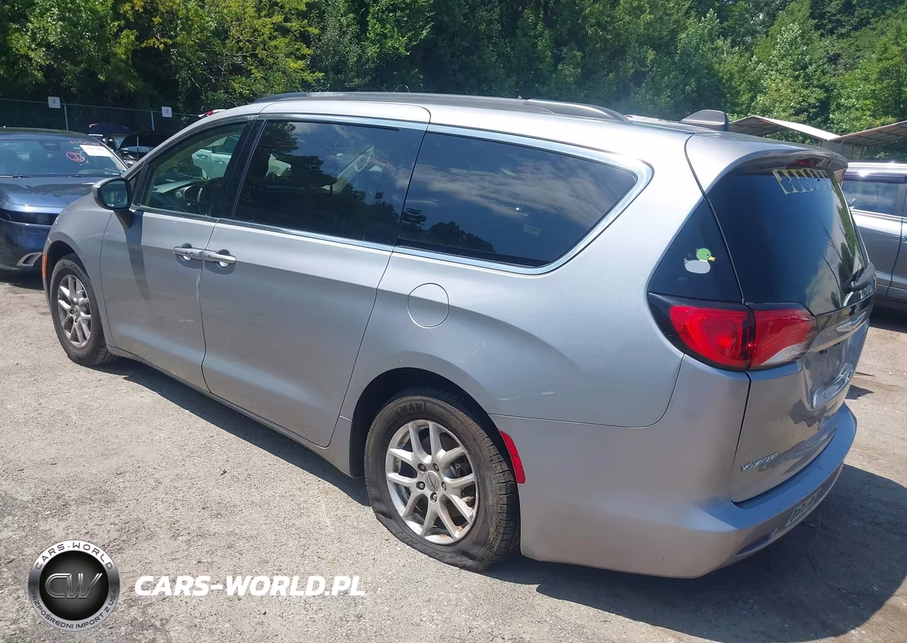 2021 Chrysler Voyager Lxi VIN:2C4RC1DG1MR538276 - 3