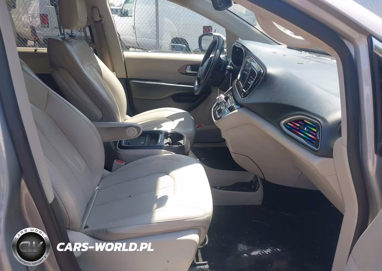 2021 Chrysler Voyager Lxi VIN:2C4RC1DG1MR538276 - 5