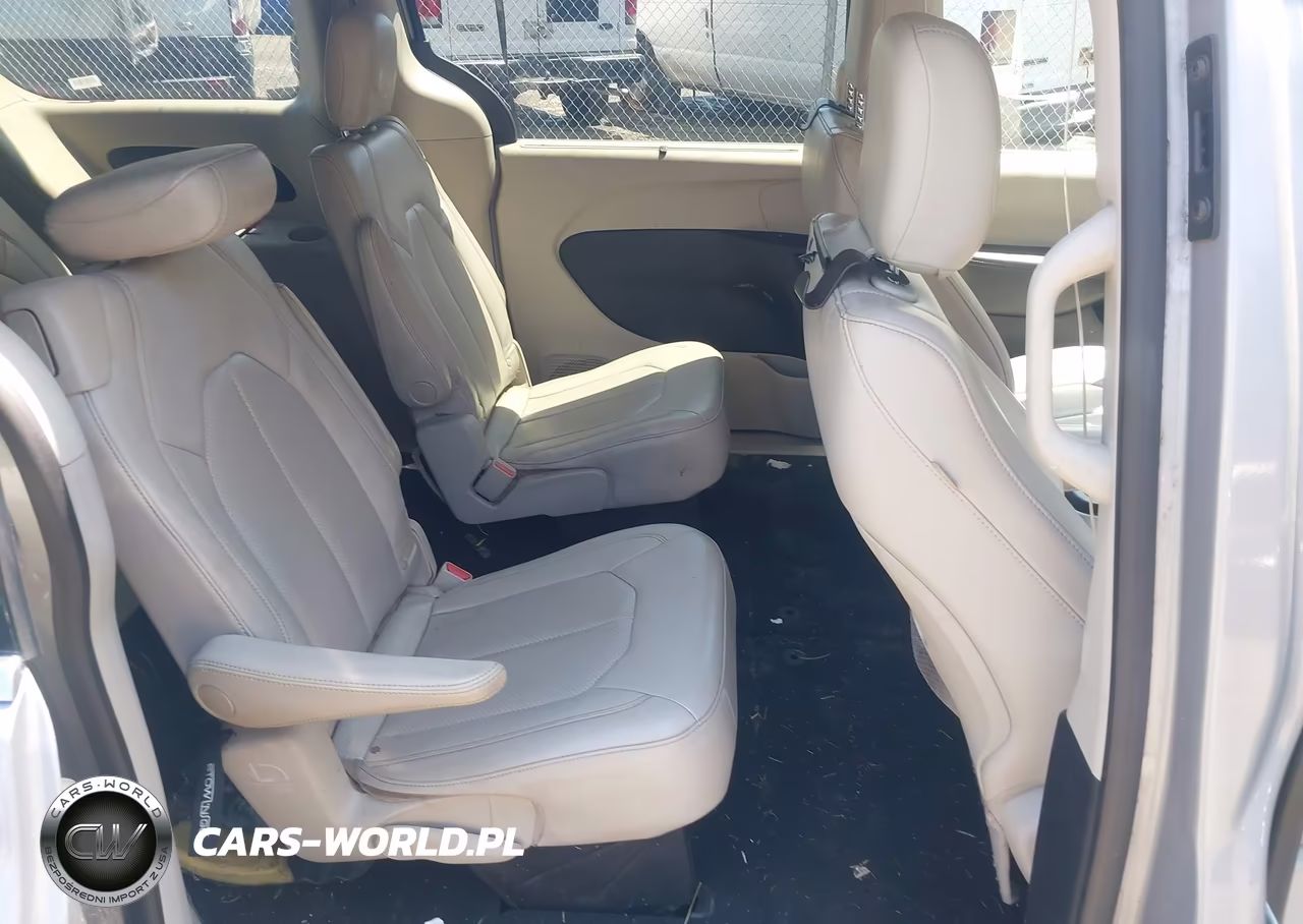 2021 Chrysler Voyager Lxi VIN:2C4RC1DG1MR538276 - 8
