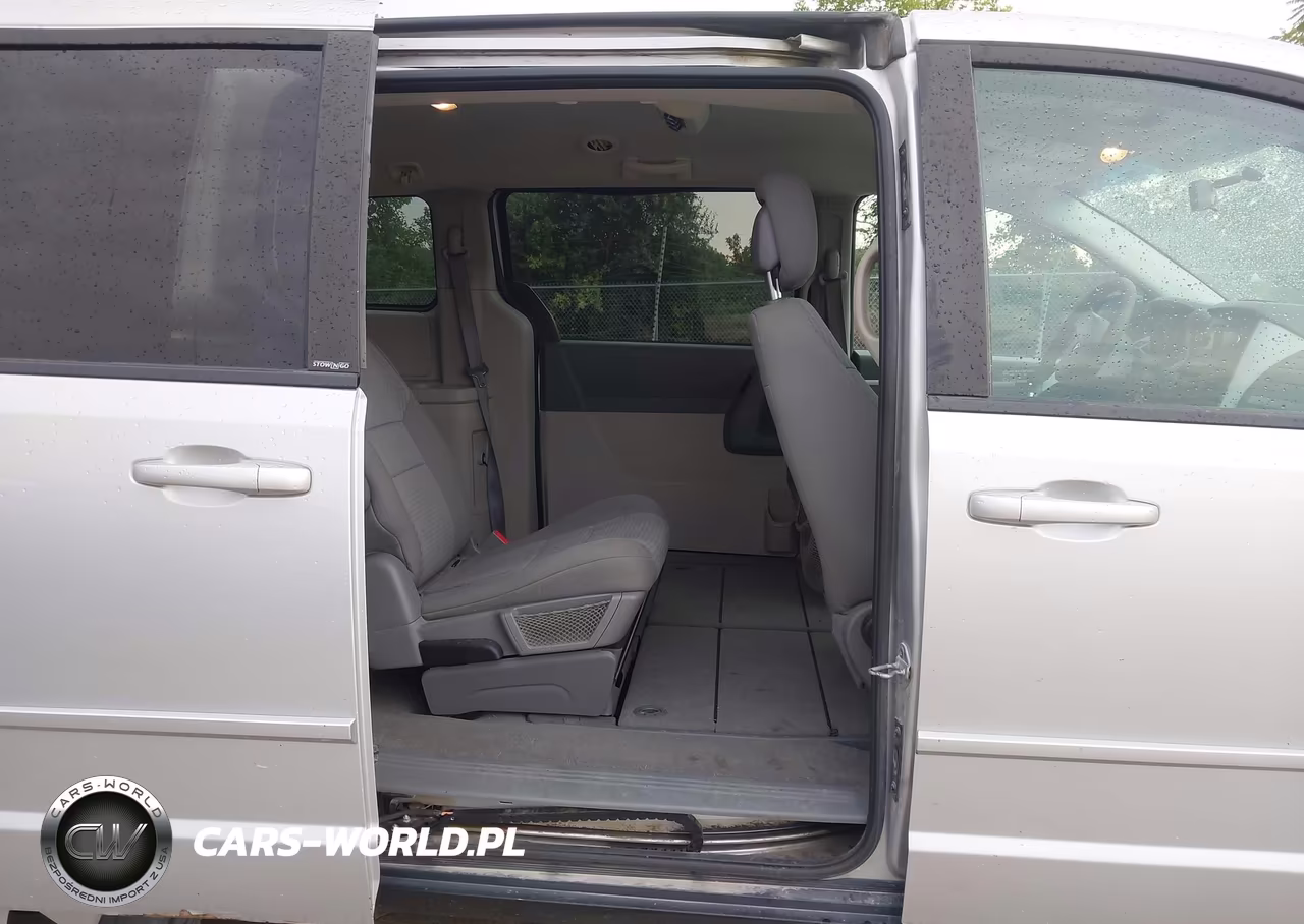 2010 Dodge Grand Caravan Se VIN:2D4RN4DE1AR268149 - 8