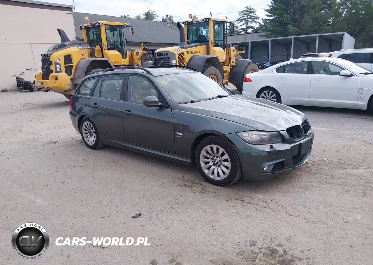 2009 BMW 328I xDrive – zdjęcie 1 z 11