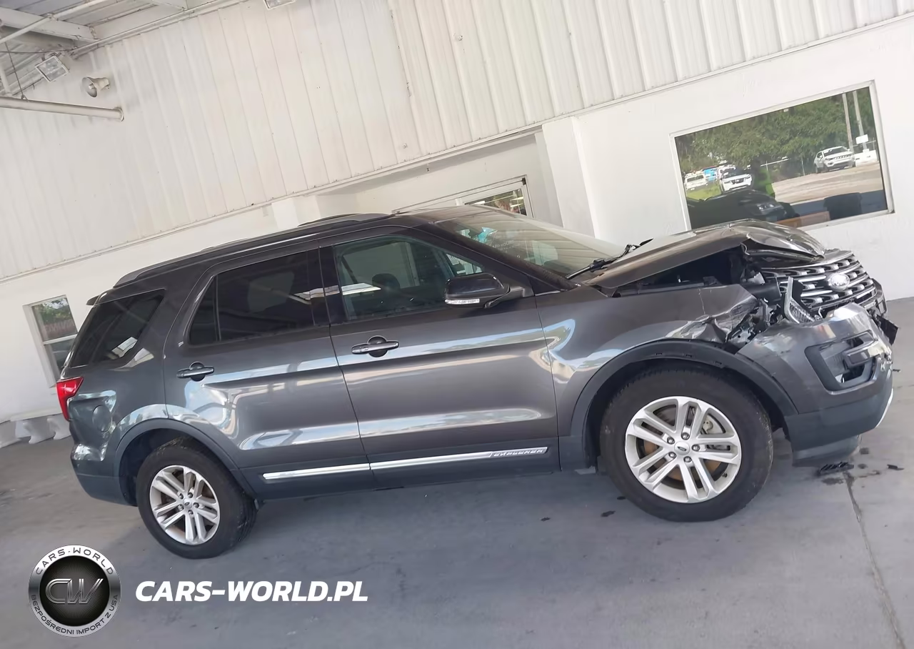 2017 Ford Explorer Xlt VIN:1FM5K7DH8HGE32715 - 13