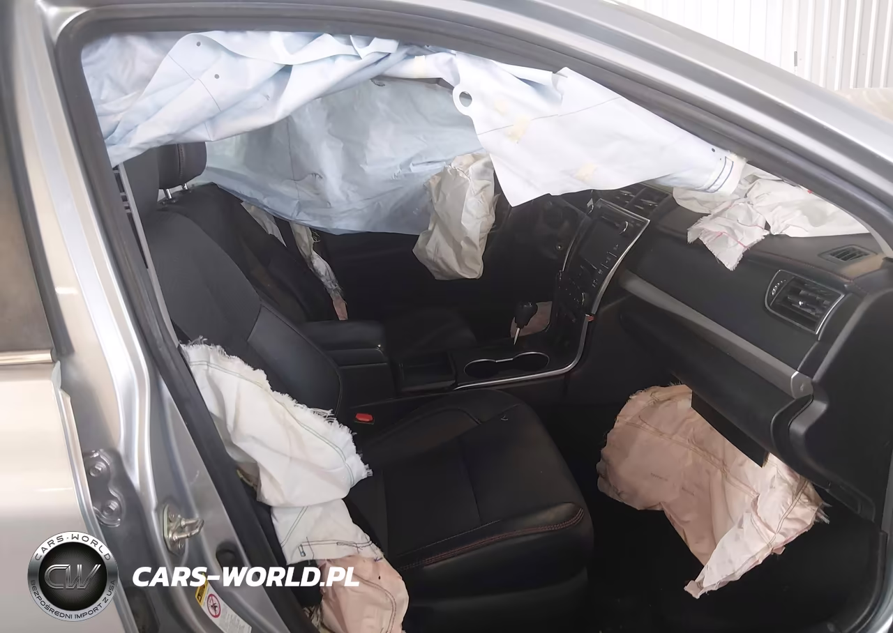 2016 Toyota Camry Se VIN:4T1BF1FK0GU228021 - 5