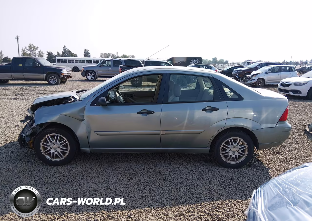 2005 Ford Focus Zx4 VIN:1FAFP34N55W304075 - 15