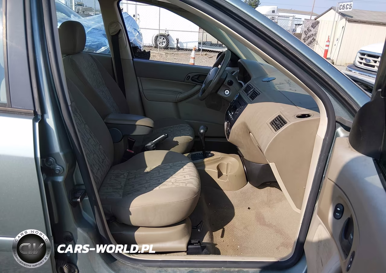 2005 Ford Focus Zx4 VIN:1FAFP34N55W304075 - 5
