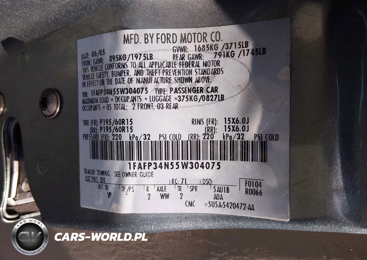 2005 Ford Focus Zx4 VIN:1FAFP34N55W304075 - 9