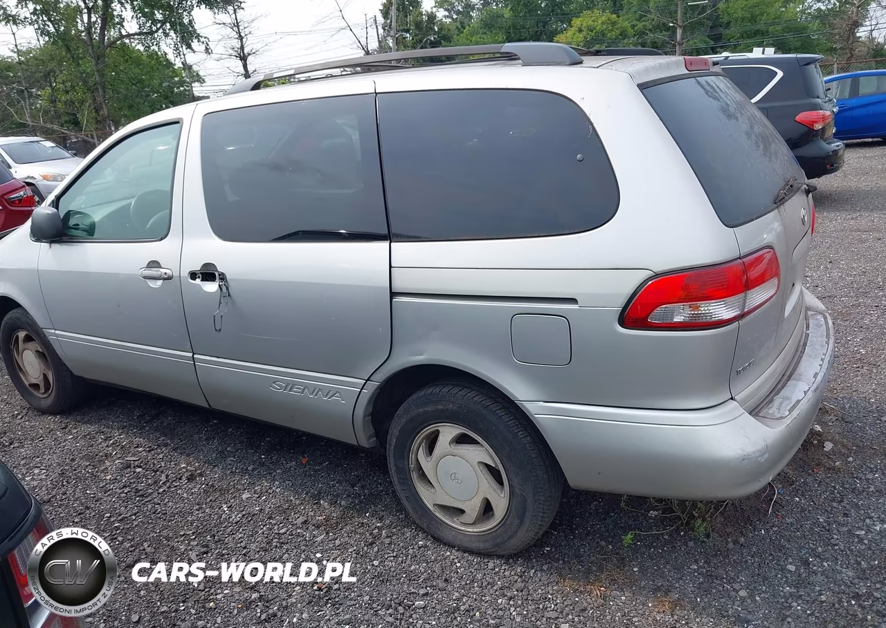 2003 Toyota Sienna Le VIN:4T3ZF13C23U533386 - 3