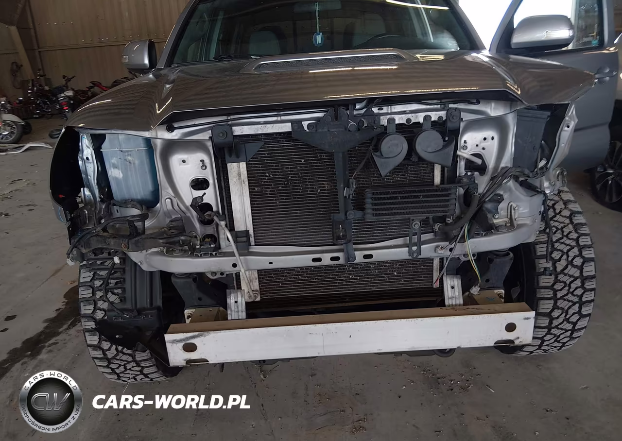 2015 Toyota Tacoma Prerunner V6 VIN:5TFJU4GN2FX081861 - 17