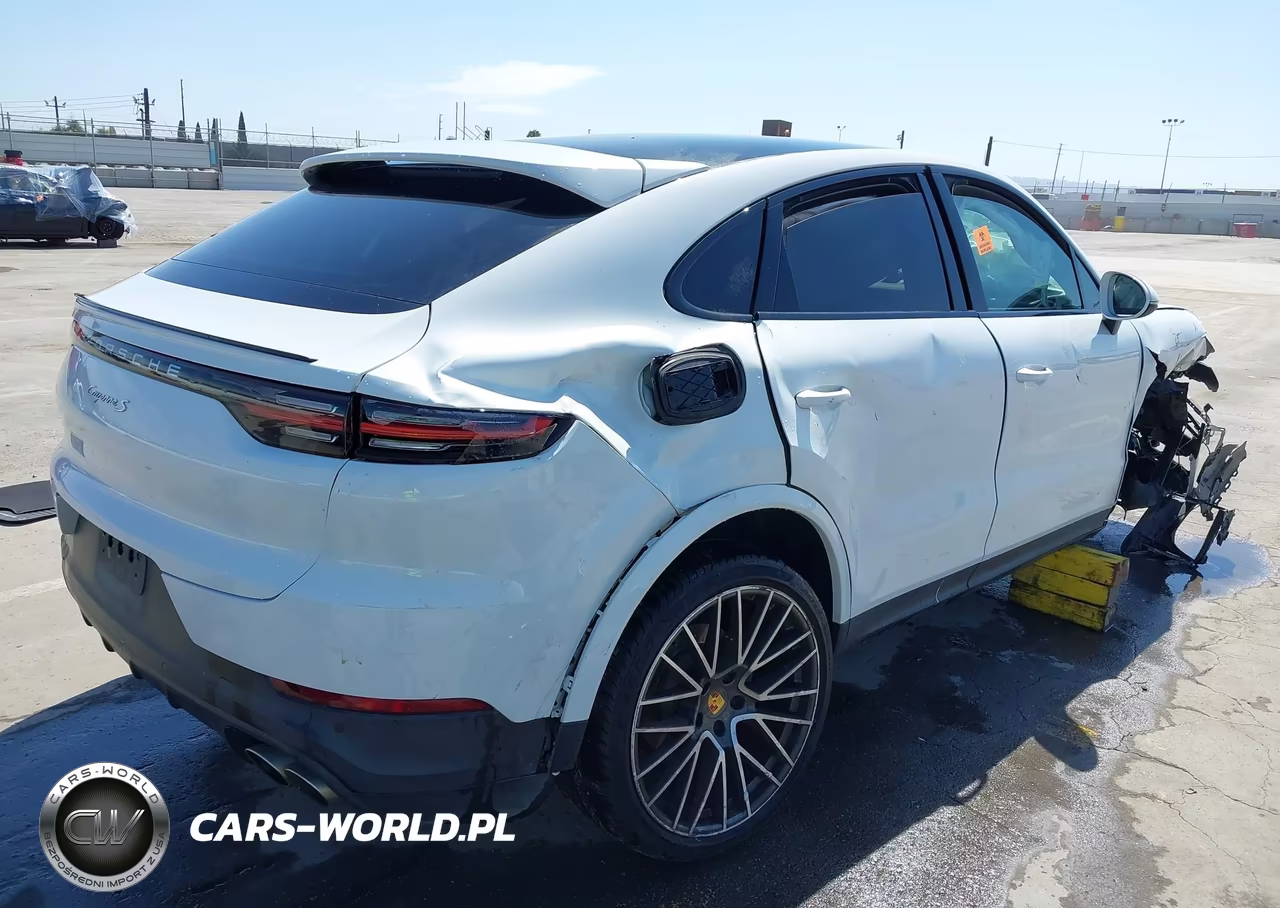 2022 Porsche Cayenne Coupe S-S Platinum Edition VIN:WP1BB2AY8NDA52140 - 4