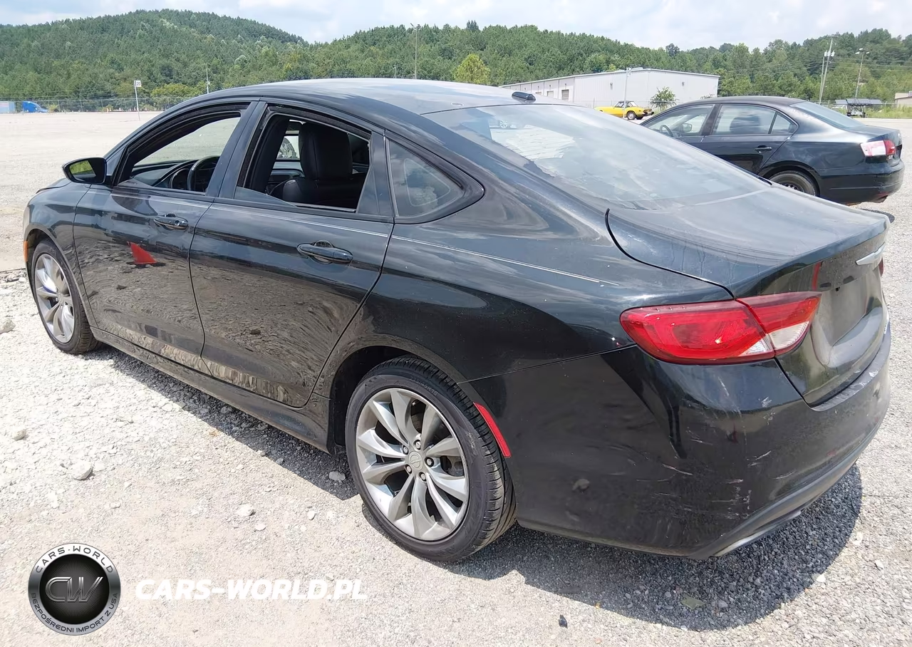 2015 Chrysler 200 S VIN:1C3CCCBB3FN557456 - 3
