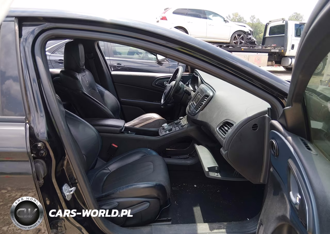 2015 Chrysler 200 S VIN:1C3CCCBB3FN557456 - 5