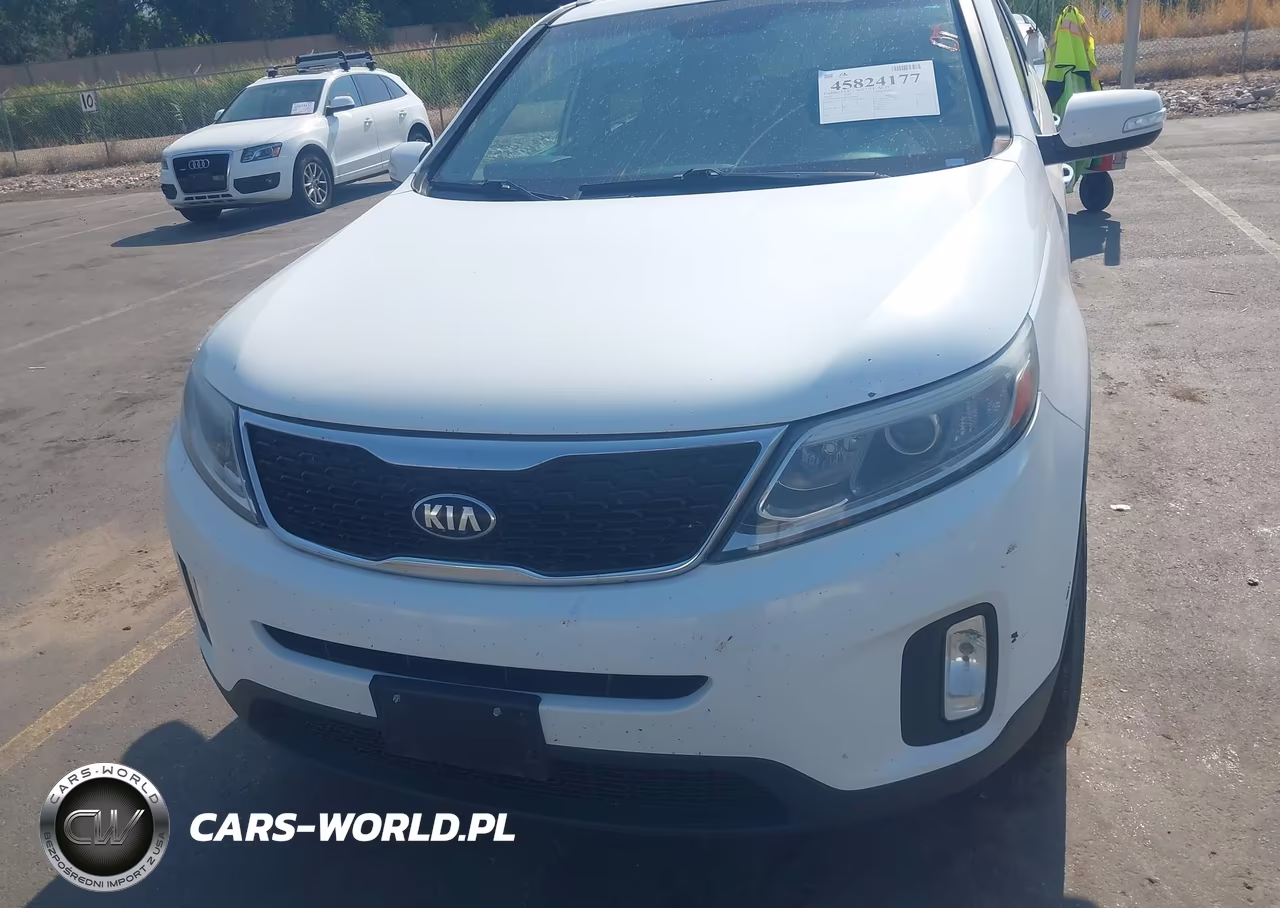 2015 Kia Sorento Lx VIN:5XYKTCA64FG570669 - 6