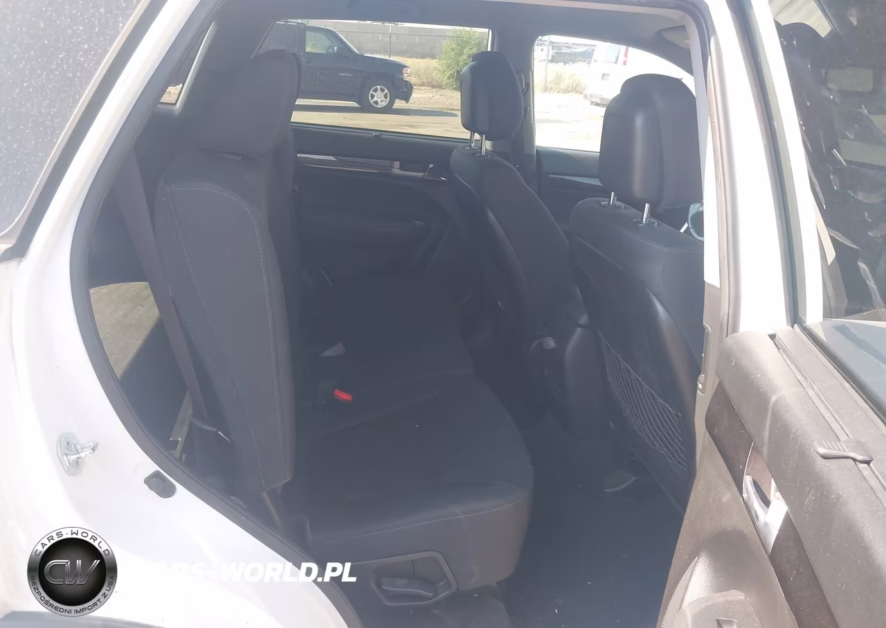 2015 Kia Sorento Lx VIN:5XYKTCA64FG570669 - 8