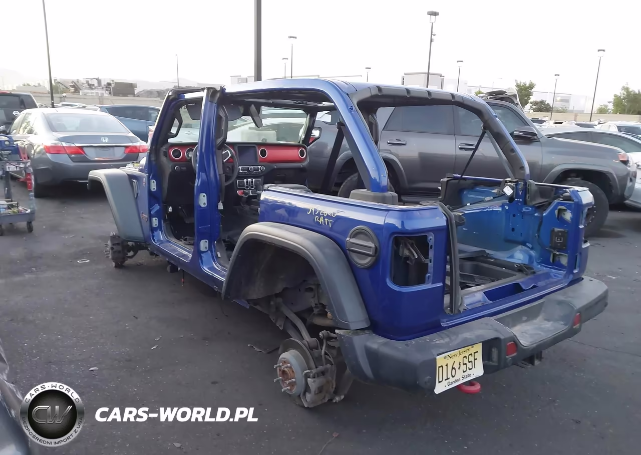 2019 Jeep Wrangler Unlimited Rubicon 4X4 VIN:1C4HJXFG3KW604347 - 3