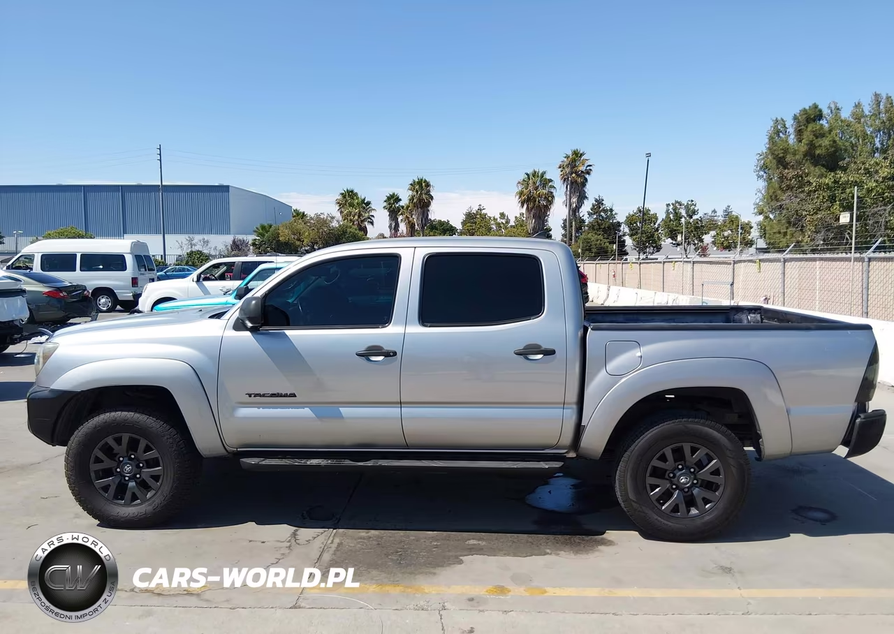 2014 Toyota Tacoma Prerunner VIN:5TFJX4GN1EX033841 - 14