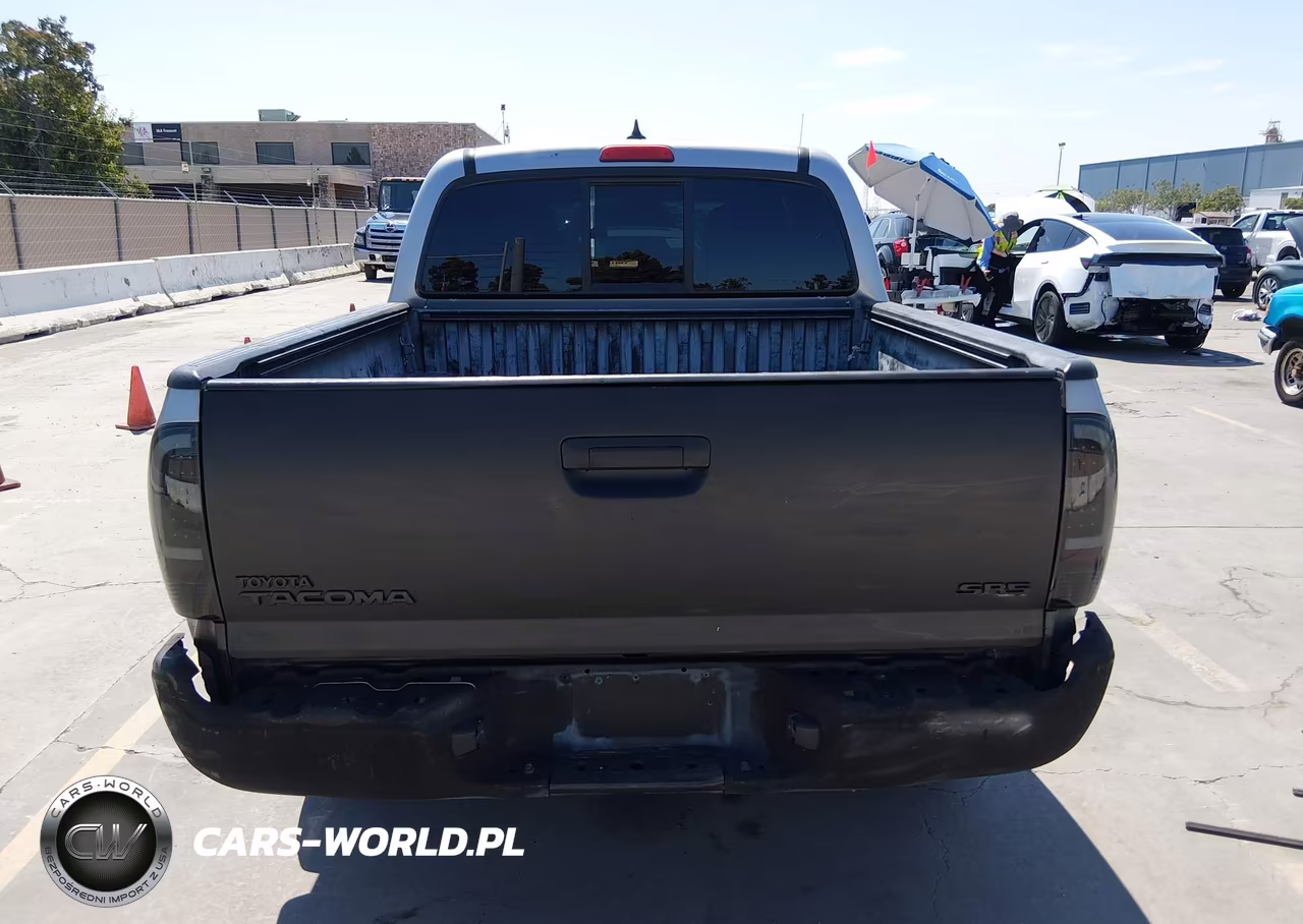 2014 Toyota Tacoma Prerunner VIN:5TFJX4GN1EX033841 - 16