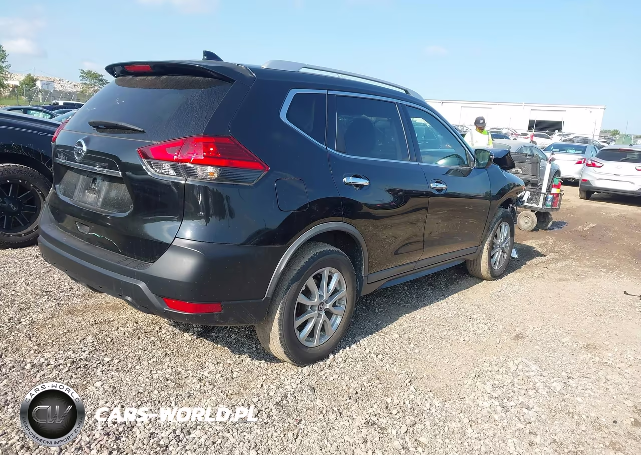2017 Nissan Rogue Sv VIN:KNMAT2MV7HP563501 - 4