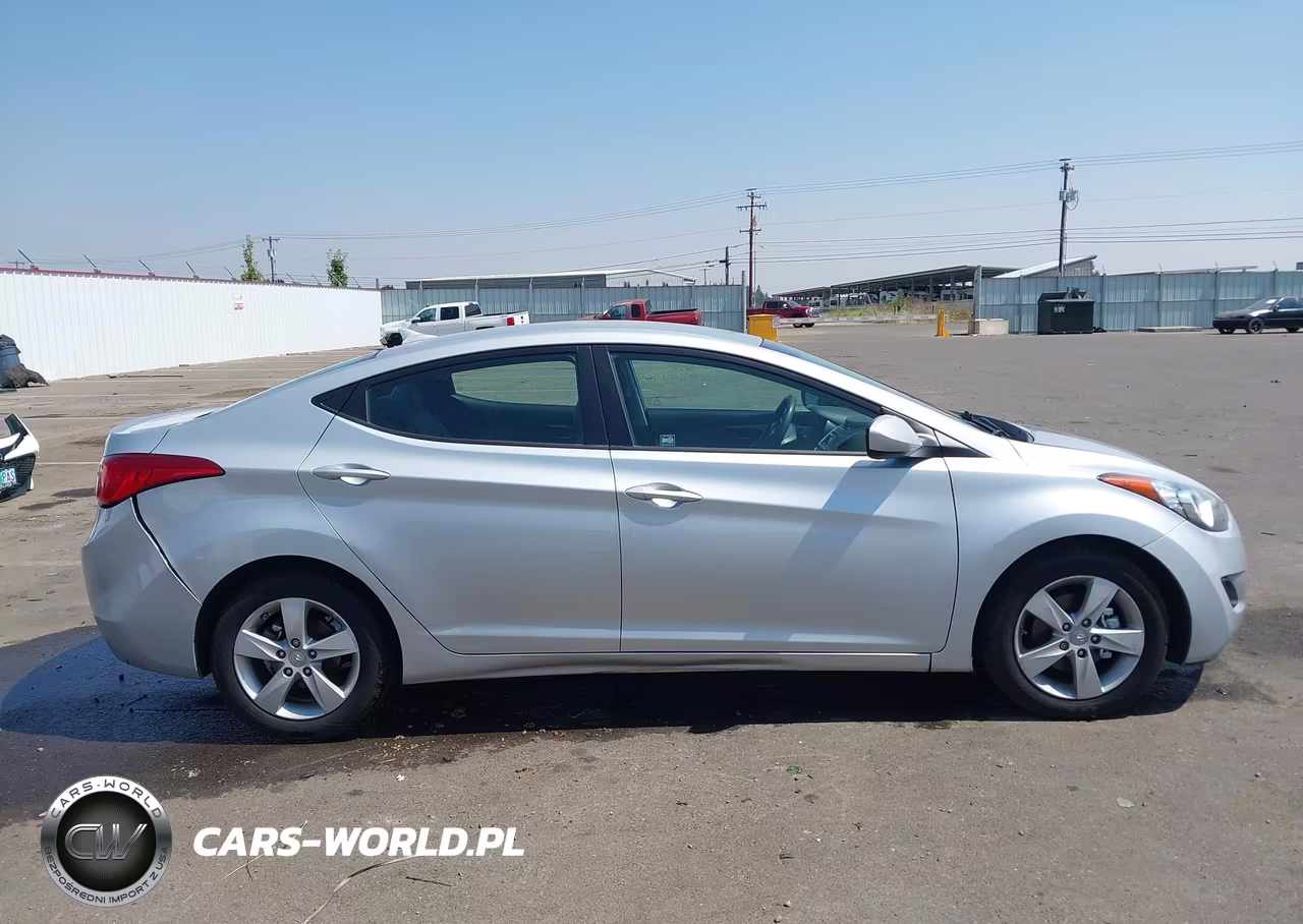2013 Hyundai Elantra Gls VIN:5NPDH4AE8DH410162 - 13