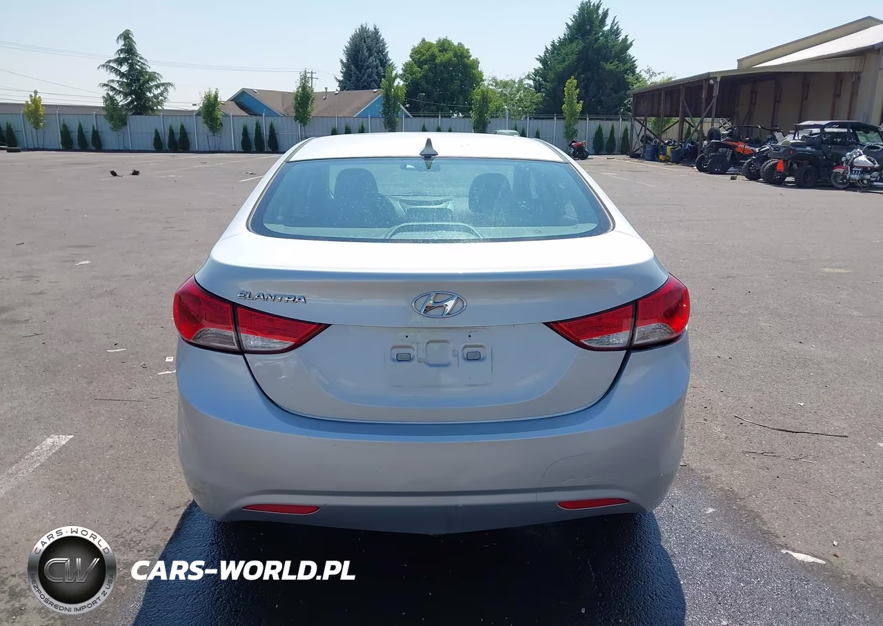 2013 Hyundai Elantra Gls VIN:5NPDH4AE8DH410162 - 16