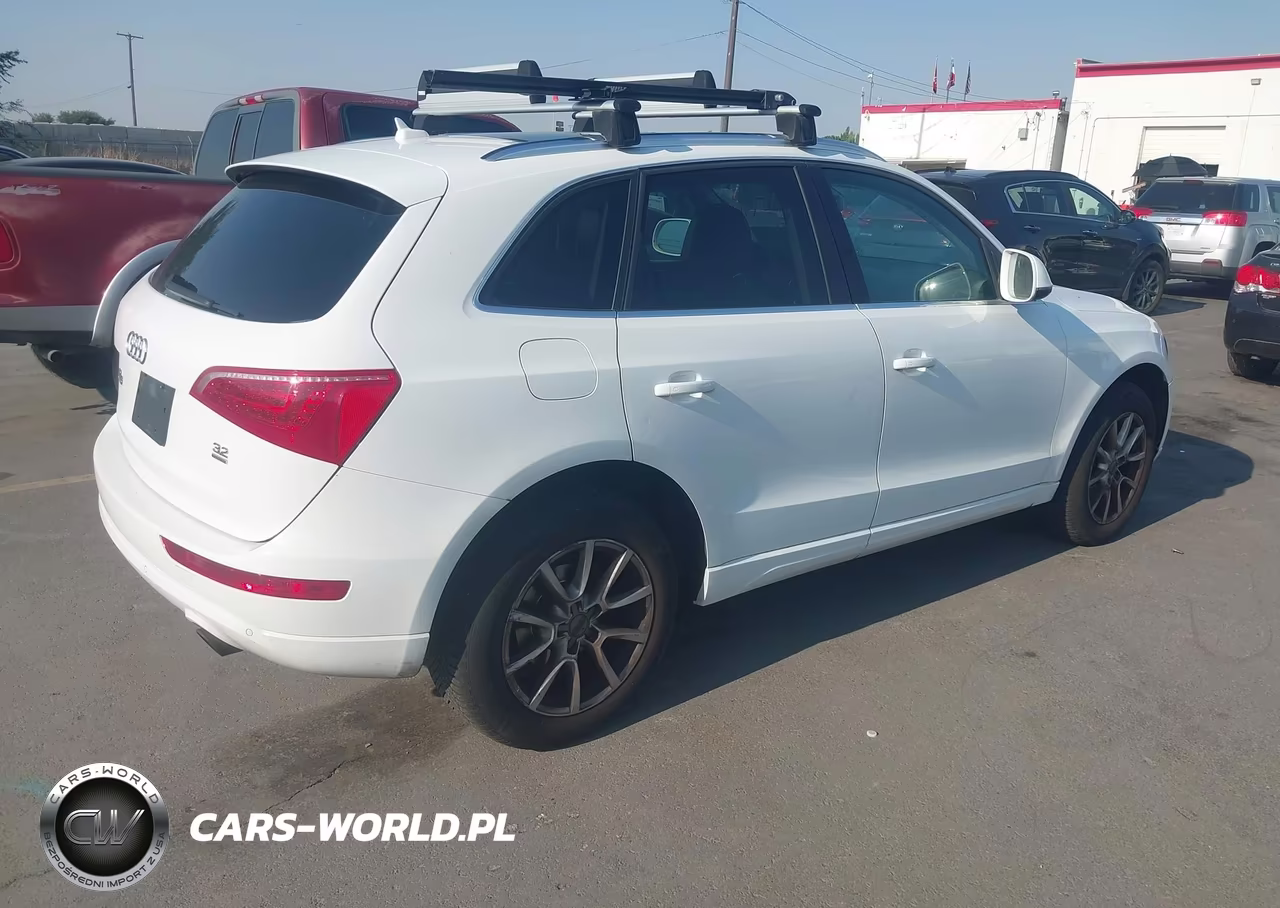 2010 Audi Q5 3.2 Premium VIN:WA1LKAFP4AA059060 - 4