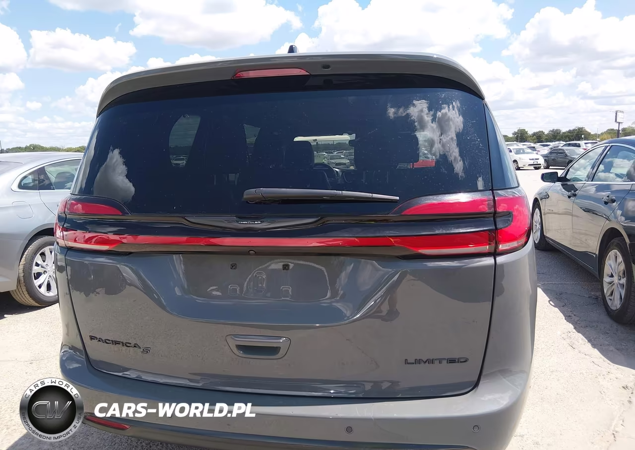 2025 Chrysler Pacifica Limited VIN:2C4RC1GG8SR522102 - 16