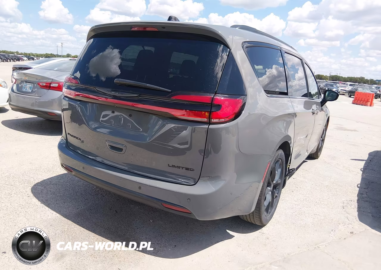 2025 Chrysler Pacifica Limited VIN:2C4RC1GG8SR522102 - 4