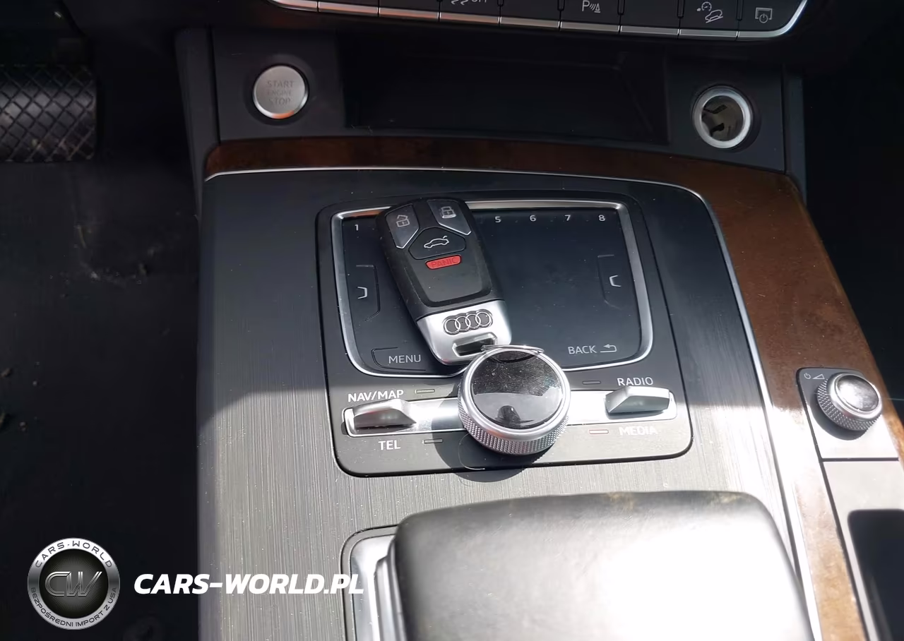 2018 Audi Q5 2.0T Premium-2.0T Tech Premium VIN:WA1BNAFY2J2007173 - 11