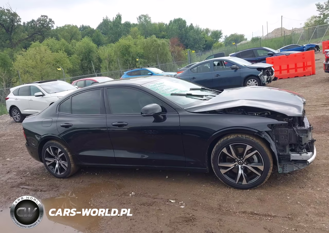 2024 Volvo S60 B5 Core Dark Theme VIN:7JRL12FK8RG326827 - 14