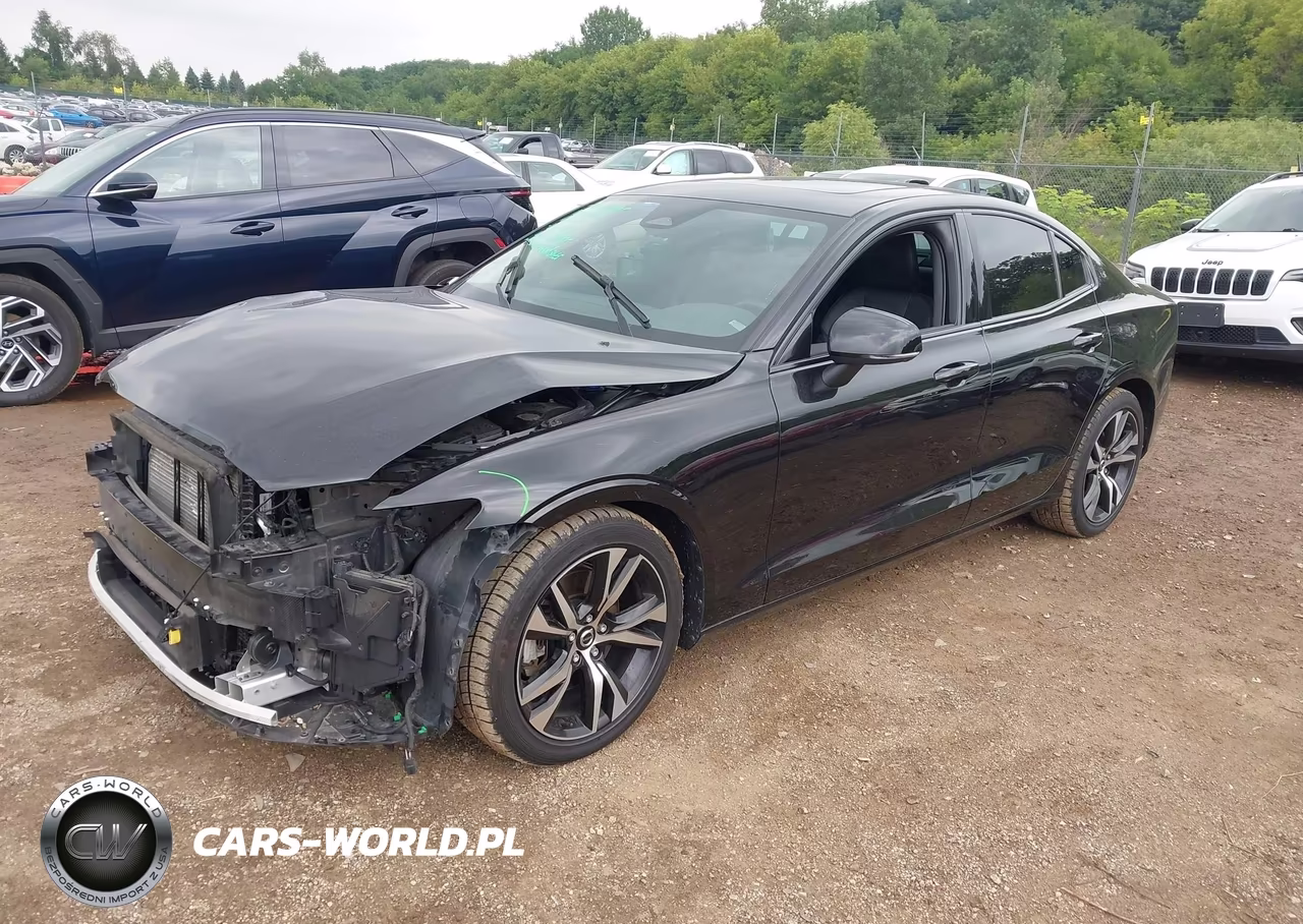 2024 Volvo S60 B5 Core Dark Theme VIN:7JRL12FK8RG326827 - 2