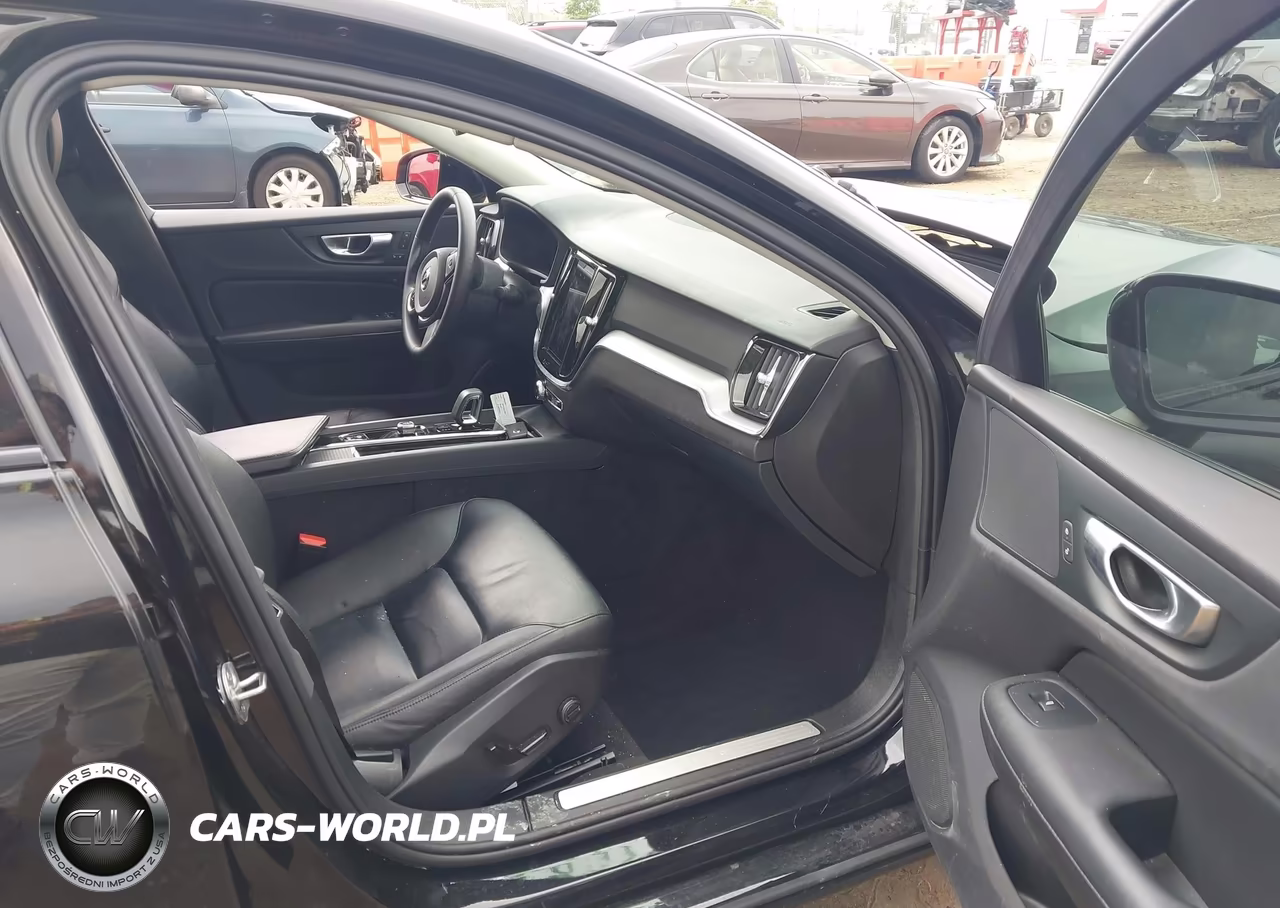 2024 Volvo S60 B5 Core Dark Theme VIN:7JRL12FK8RG326827 - 5