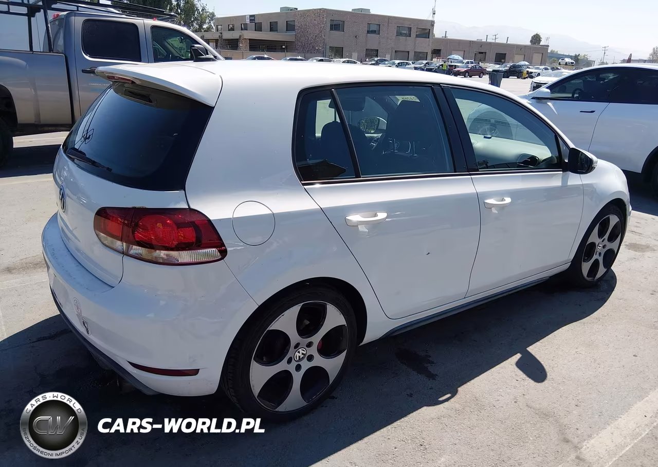 2011 Volkswagen Gti 4-Door VIN:WVWHD7AJ3BW128305 - 4