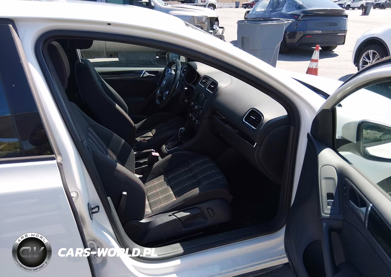 2011 Volkswagen Gti 4-Door VIN:WVWHD7AJ3BW128305 - 5